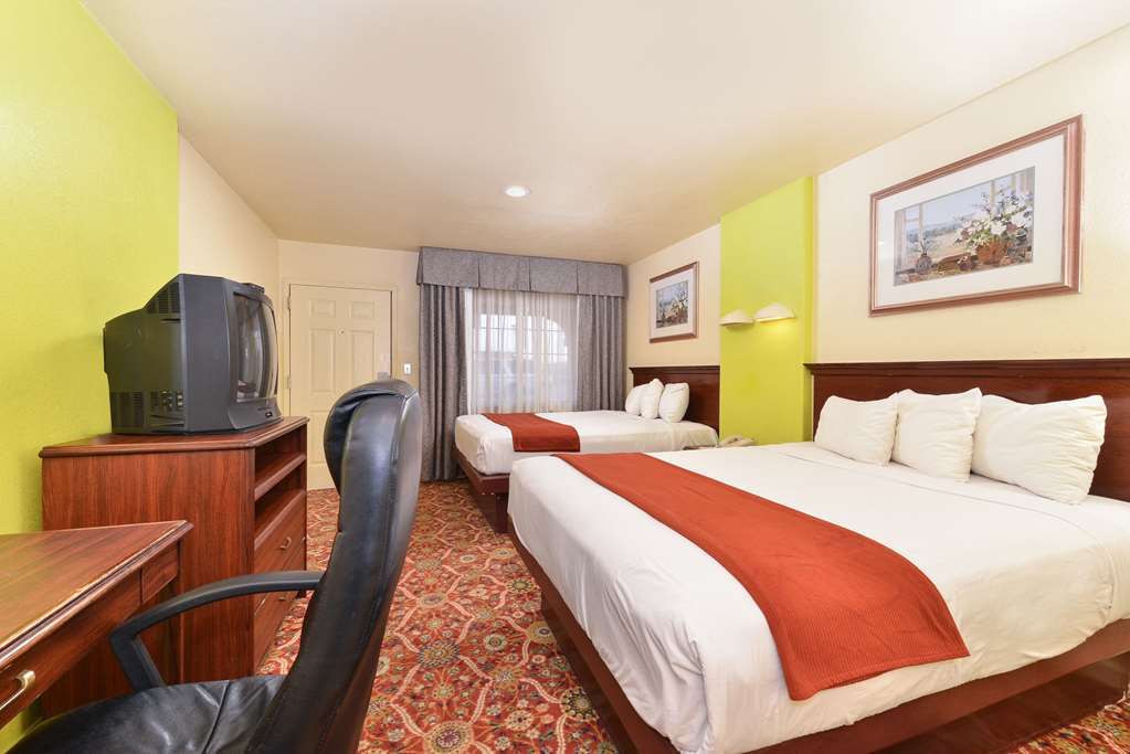 Rodeway Inn 모데스토 객실 사진
