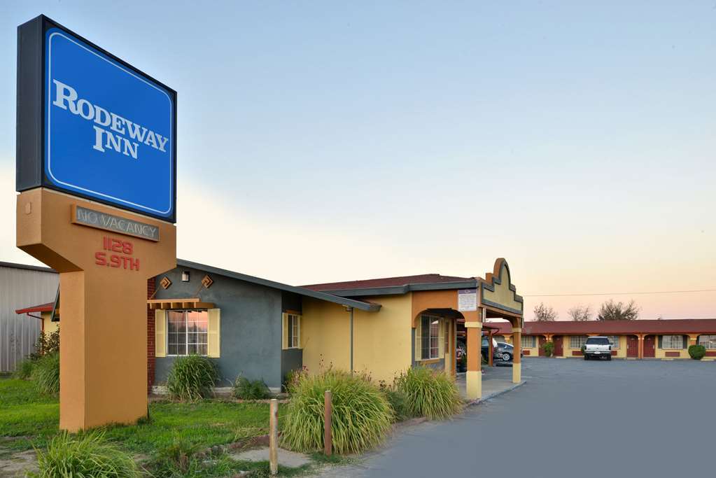 Rodeway Inn 모데스토 외부 사진